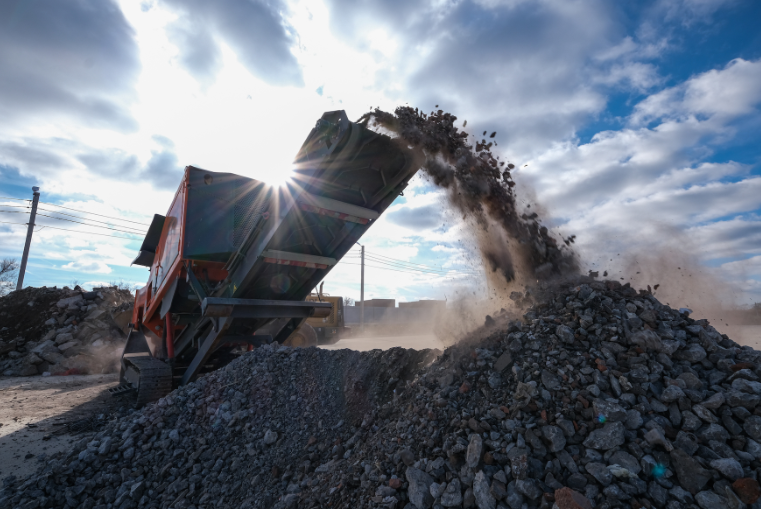 Утилизация строительного мусора: пошаговое руководство для подрядчиков и собственников